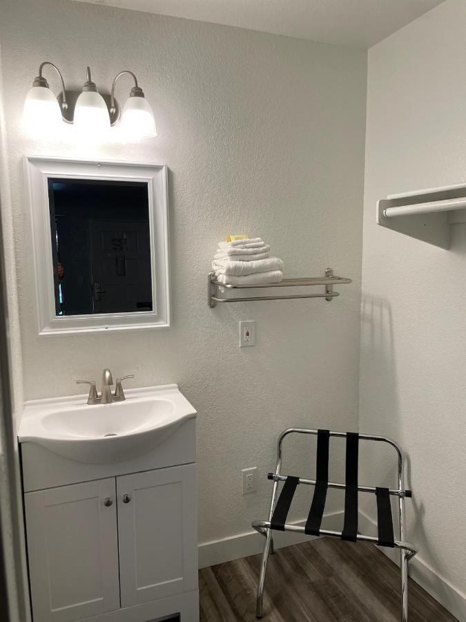 Premier Inns Thousand Oaks Exteriör bild
